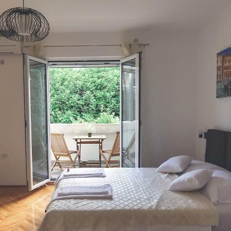 Apartment Lim Budva Buitenkant foto
