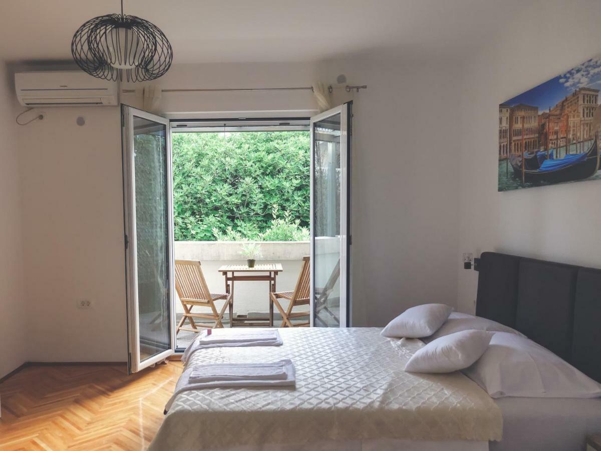 Apartment Lim Budva Buitenkant foto